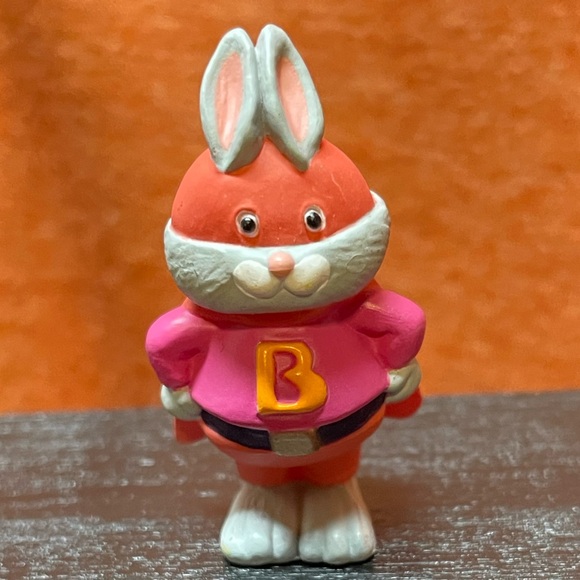 Vintage Hallmark Mini-Figurines (Set 1) - Picture 12 of 15